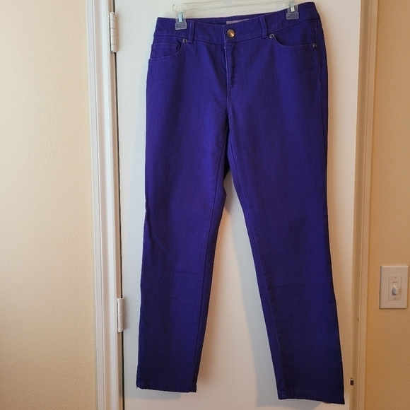 Chico’s So Slimming Purple Crop Ankle Jean Size Small 4 - Picture 1 of 5